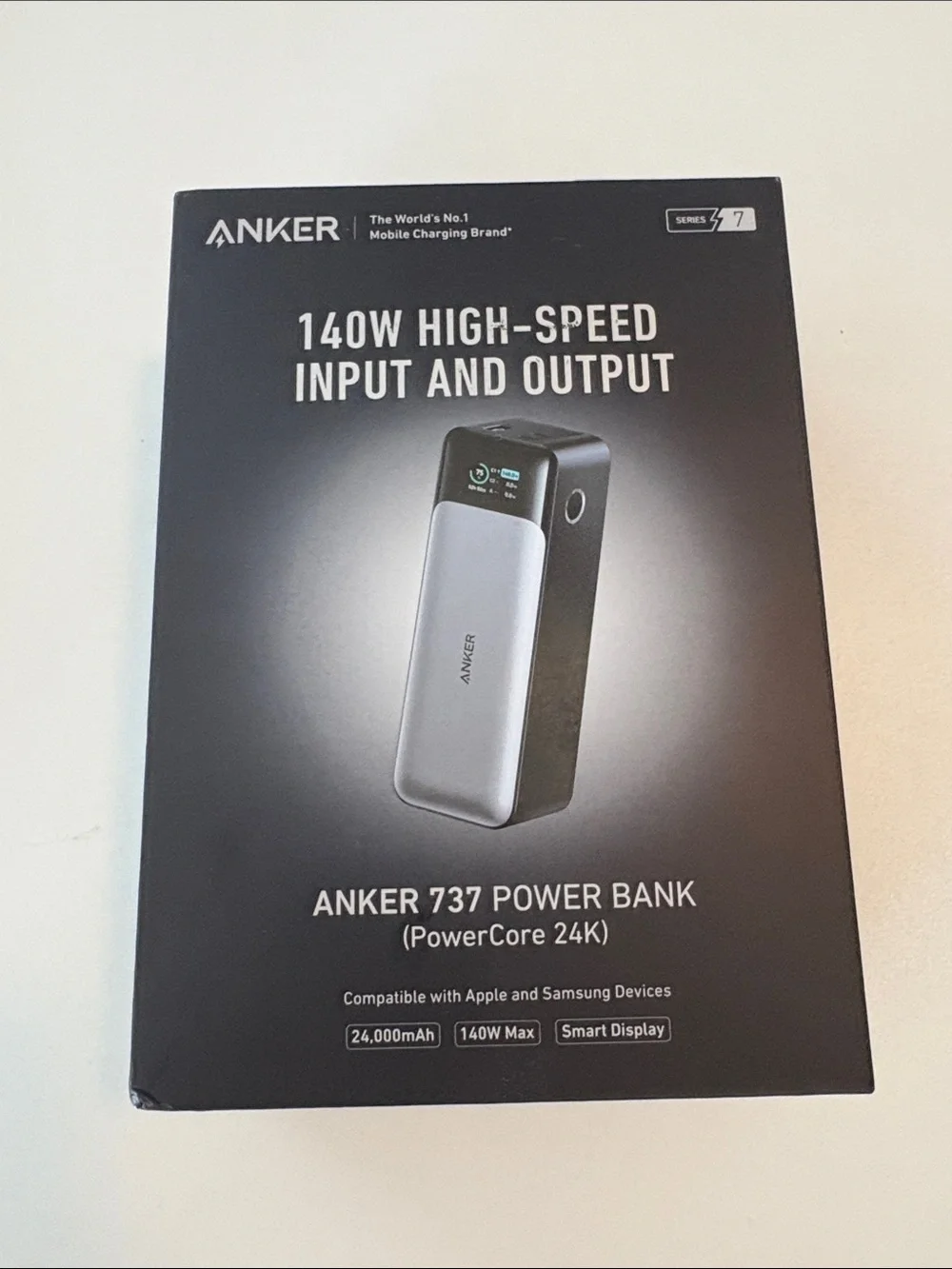 Anker 737 Power Bank - Silver and Black powercore 24k 140w output